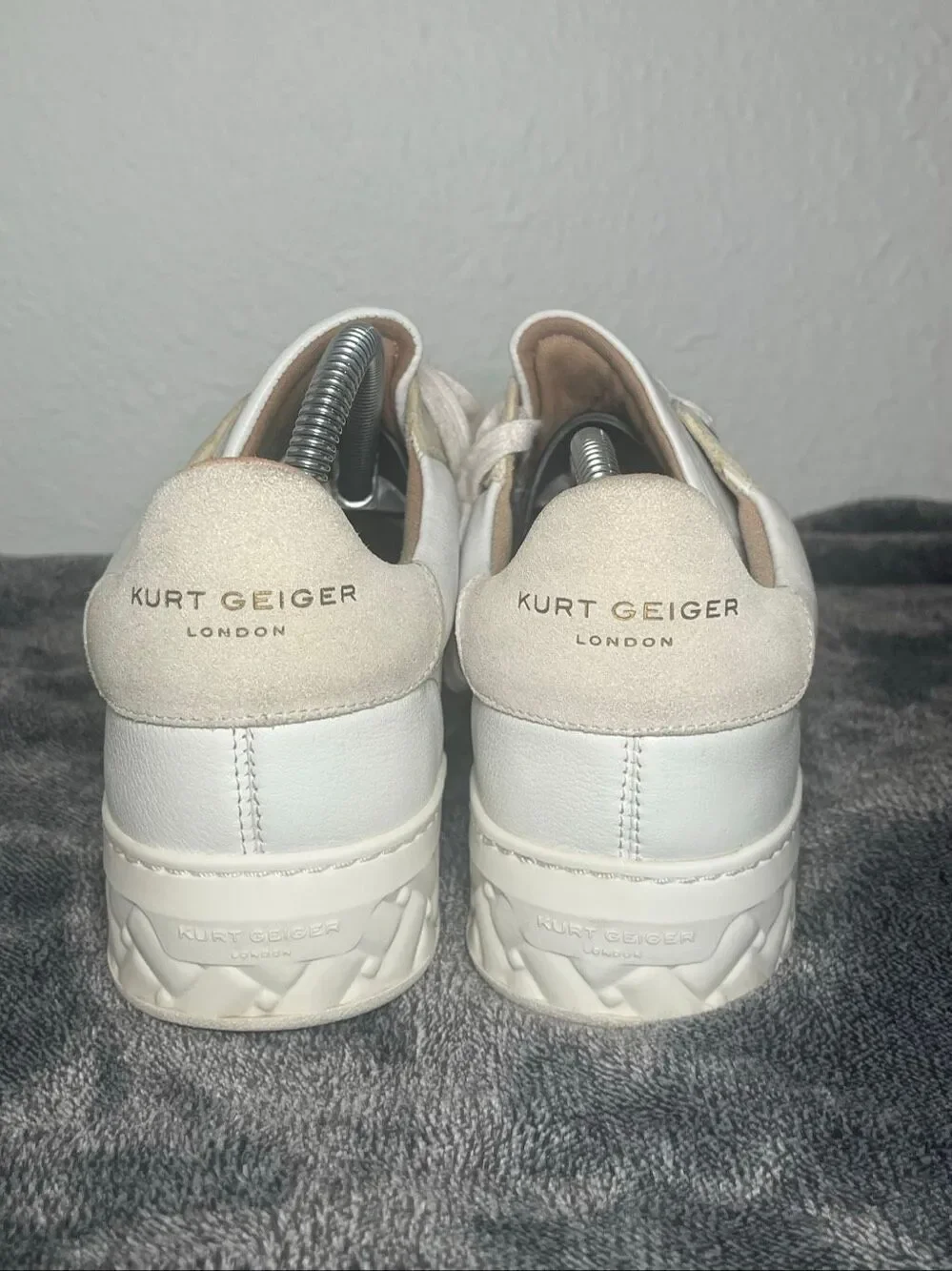 Kurt Geiger London White Leather & Suede Eagle Head Platform Sneakers EU 39 / US